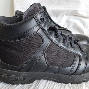 Original SWAT Metro Air 5" Side Zip Wide Shoes 123101 Black Men’s Size 11W.